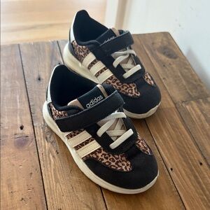 Adidas Toddler Girls Run 70s 2.0 running shoes size:8- black leopard